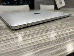 MacBook Pro 13. Inch. 2.5 i7/16Gb/500