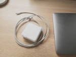 MacBook Pro (13-inch, 2017, Two Thunderbolt 3 ports)