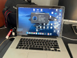 Apple macbook pro 15”