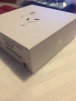 Apple air pod gen 3