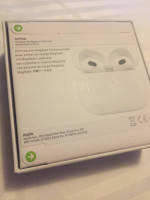 Apple air pod gen 3