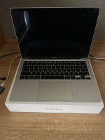 MacBook Air 13.3" Laptop - Apple M1 chip - 8GB Memory - 256GB SSD