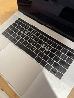Macbook Pro 2017 15 inch