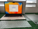 **MACBOOK AIR M2 1TB**