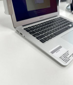 MacBook Air 13 inch**1.6Ghz Intel Core i5**128GB SSD**8GB RAM