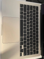 Macbook Air 2022 M2 8/256GB Starlight Like New Condition