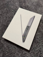 MacBook Pro 13-inch Space Grey w/ Touch Bar 2018