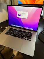 MacBook Pro with 2.6GHz 9th Gen Intel Core i7 - 16-inch 32GB RAM 512GB SSD
