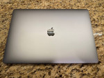 MacBook Pro 15 Touch Bar Space Gray 2018 2.9 GHz i9 32GB 2TB AMD Radeo