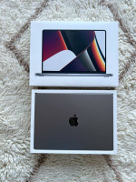 14" MacBook Pro M1 32GB Ram 16-Core 1TB