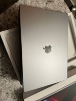 2021 Macbook Pro 16" M1 Pro Max 64gb ram 24 core gpu 1tb/flawless