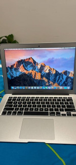 13" inch Macbook Air Intel Core i5