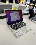 MacBook Pro Retina 13 inch**2.7Ghz Intel Core i5**128GB SSD**8GB RAM