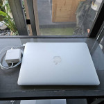 Apple MacBook Air - Like New