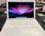 MacBook laptop computer