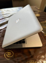 13" Macbook Pro i5 16gb 128gb
Monterey