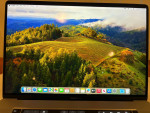 MacBook Pro 2019 16inch i9, 5600m