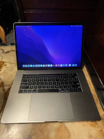 2019 15-in MacBook Pro 2.6 GHz Intel Core i7 16 GB Memory 1TB Storage