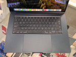 Apple MacBook Air 15 inch M2 2023 8GB 256GB