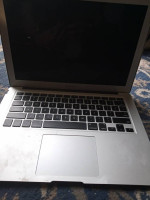 MacBook Air A1466 -EMC2925 No OS/HD