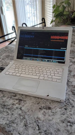 MacBook MUSIC/DMX Live sound and Light system