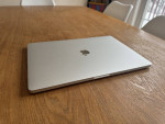 MacBook Pro i9 2.3GHz 16" 16GB RAM 1TB SSD with dedicated graphics