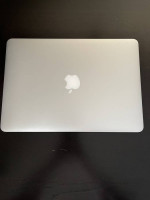 MacBook Air (13-inch, 2017)