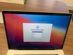 Apple 15.4" MacBook Pro with Touch Bar (2019, Silver) - OPEN BOX