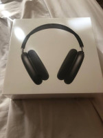 AirPods MAX brand new