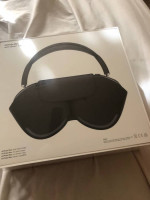 AirPods MAX brand new