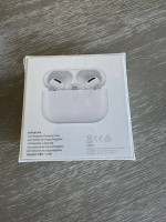Apple iPhone 12 Metro + AirPods Pro