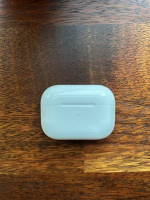 Apple AirPods Pro (1st Generation)