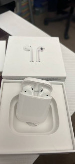 Apple AirPods