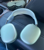 AirPods Max