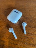 AirPods (2nd generation)