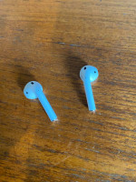 AirPods (2nd generation)