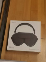 NEW SEALED APPLE AIRPODS MAX