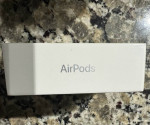 Apple AirPods (2nd Gen) *BRAND NEW/SEALED