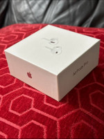 New Airpods 3rd generation & pro 2s