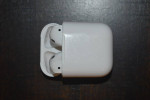 2nd Gen Apple Airpods