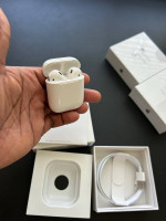 BRAND NEW APPLE AIRPODS (GEN2)