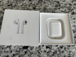 Apple AirPods with Wireless Charging