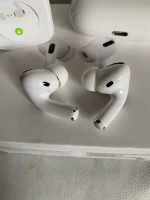 Apple AirPods Pro A2084
