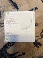 *BEST OFFER* Apple airpods pro gen 2