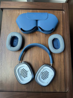 AirPods Max - Blue - Great Condition