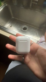 Apple airpods