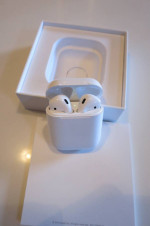 Apple AirPods - 100% Genuine not FAKE