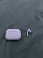 AirPods pro (2nd generation)