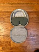 AIRPODS MAX - GREEN - 1YEAR USE