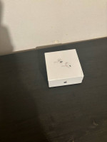 Apple airpods